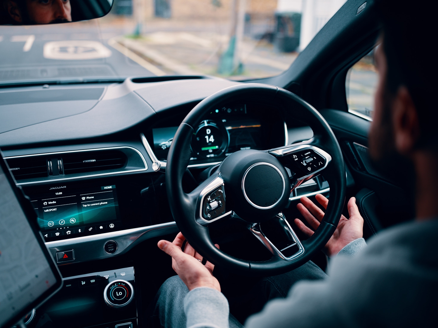 Wayve-Self-Driving-vehicle-funding